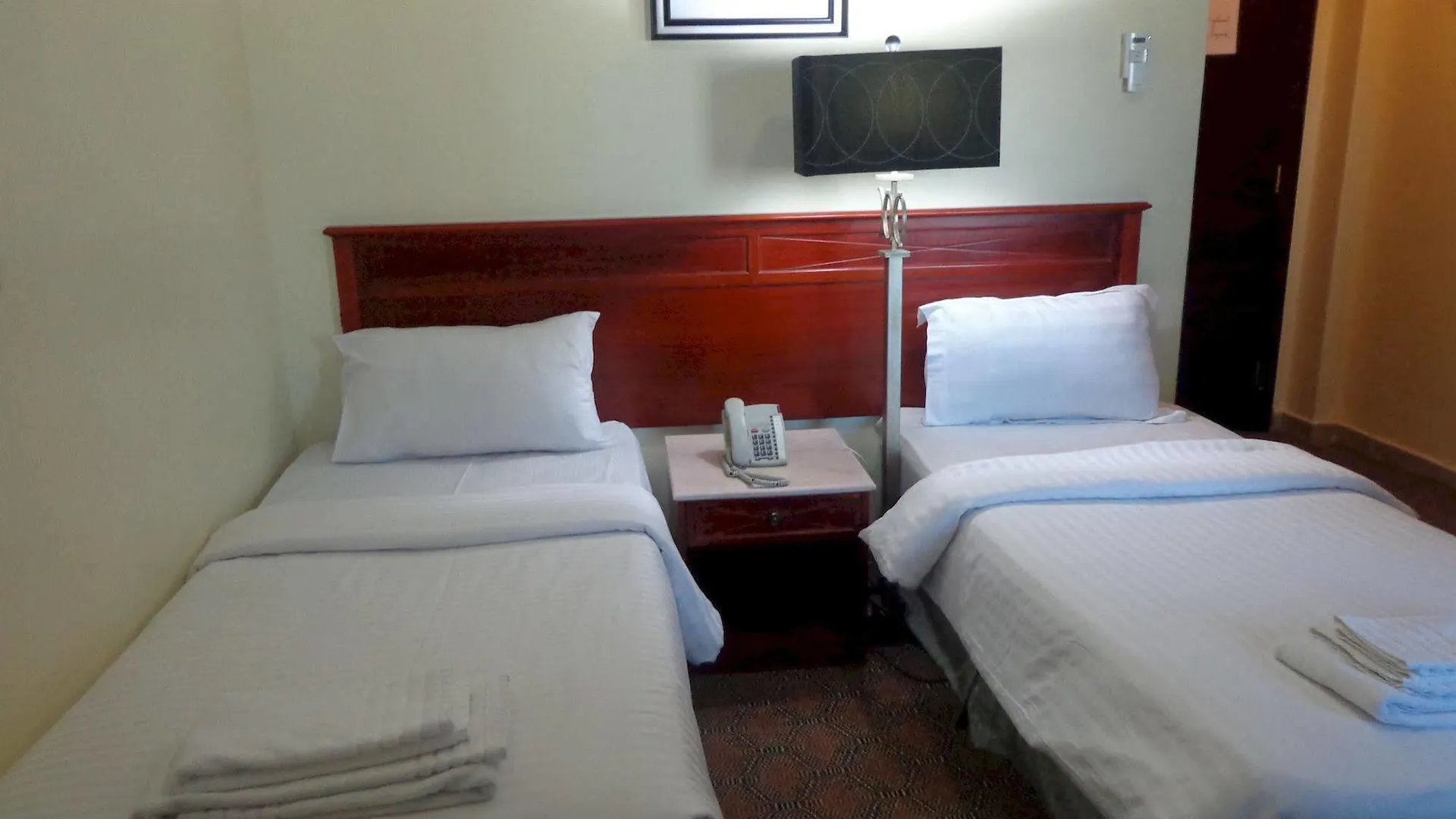 Ishraq Al Bustan Hotel Medina